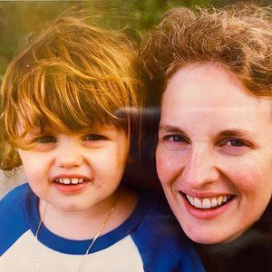 Meet your Posher, Julia